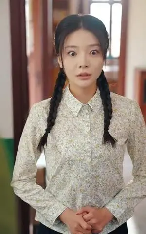 《刚退婚，首长亲孙就打了结婚报告（81集）邹盛文＆李欣怡（夸克网盘）》短剧封面