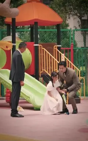 《十亿风暴（55集）丁海霞（夸克网盘）》短剧封面