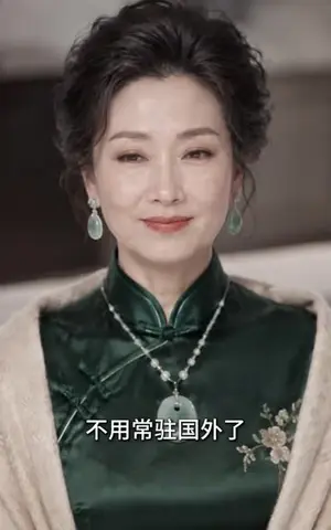 《特助太清醒，大佬暗恋频频破防（122集）（夸克网盘）》短剧封面