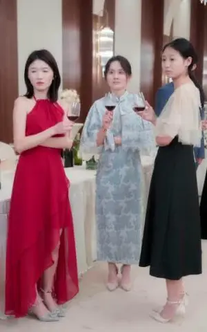 《苏小姐她又飒又美（60集）薛景元＆赵敏儿（夸克网盘）》短剧封面