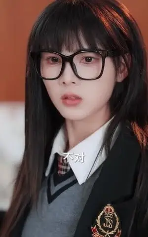 《重生，我在校园扮猪吃虎（100集）蔡承源＆周嘉怡（夸克网盘）》短剧封面