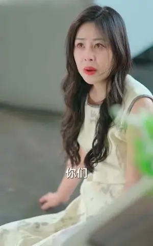《反骨弟弟不乖要轻点哄（106集）李昊成＆杨禹涵》短剧封面