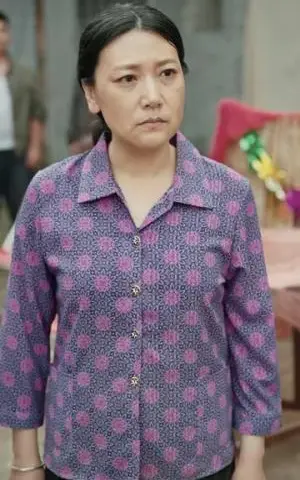《重回1988，奶奶霸气掌家（89集）杨泽＆赵慧楠（夸克网盘）》短剧封面