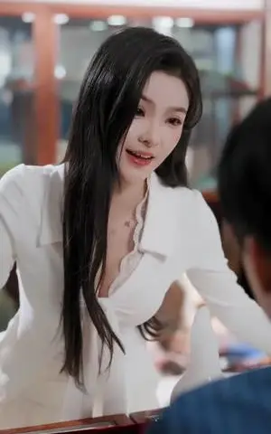 《透视,赌石,捡漏,美女!全都有(80集)王奥龙&陈含(夸克网盘)》短剧封面
