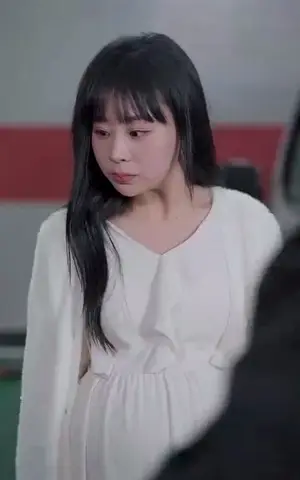 《这世界有人爱你（62集）》短剧封面