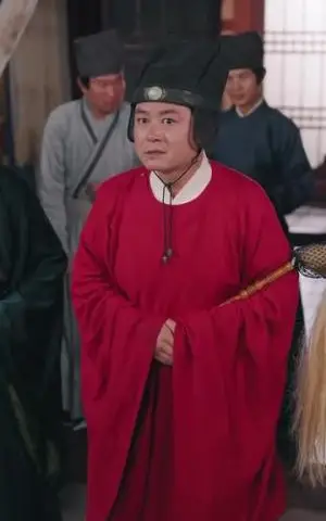 《天尊（44集）（夸克网盘）》短剧封面
