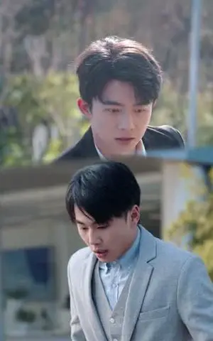 《说好娶睡美人，怎么老婆是总裁（60集）委佳宇＆朱珠（夸克网盘）》短剧封面