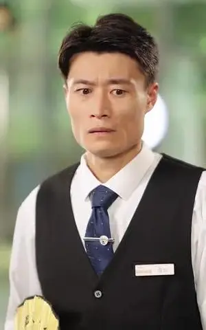 《我的眼睛能无限鉴定（79集）何其炜&张如意&嘎嘎》短剧封面