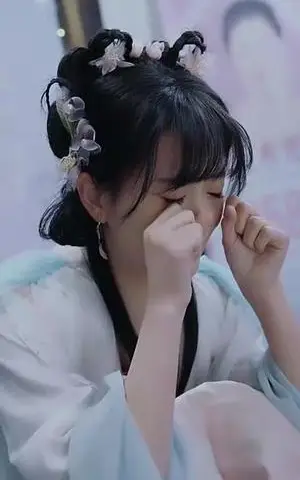 《我为女仙做美容（75集）张琴&张元帅（夸克网盘）》短剧封面