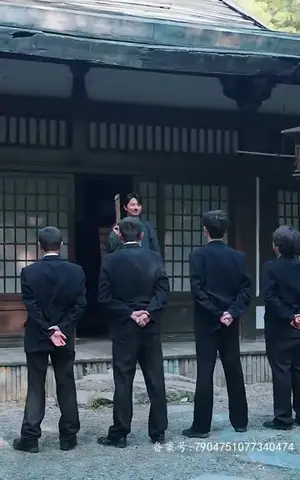 《凤归来兮（100集）》短剧封面