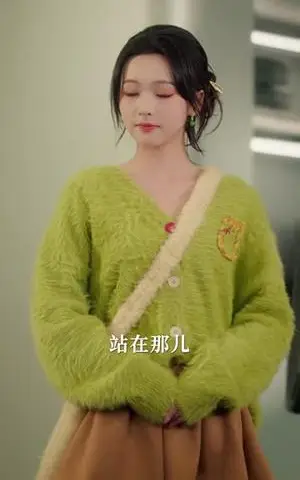 《暧昧越界（74集）黄浩雯＆羽翎（夸克网盘）》短剧封面