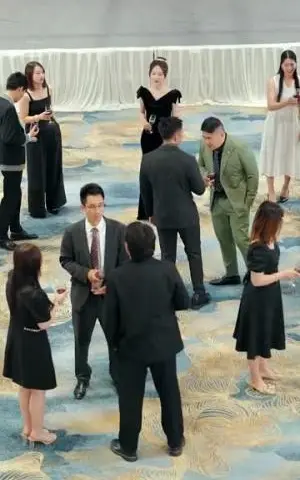《交错人生$顾总孩子妈是她（78集）（夸克网盘）》短剧封面