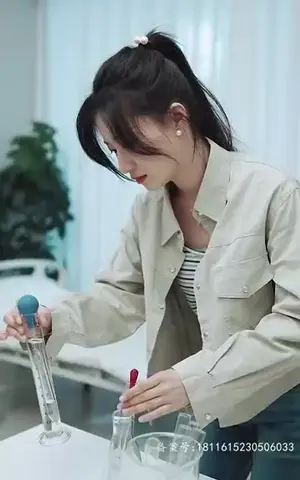 《余生予你情深》短剧封面