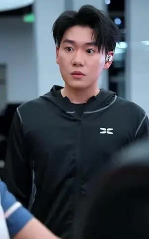 《贺总你家缺小米吗（60集）李承熹&姗姗（夸克网盘）》短剧封面