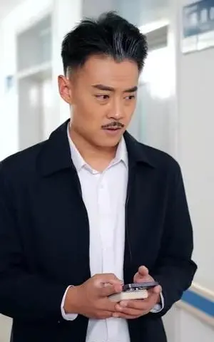 《戴罪立功核聚变逆袭人生（100集）姜悦&宣以豪（夸克网盘）》短剧封面