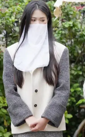 《美女总裁的贴身狂医（90集）》短剧封面