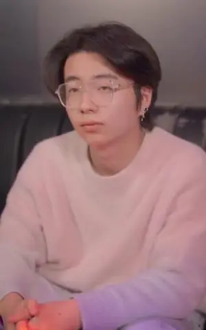 《重逢后，我被前男友强制爱了（80集）江野＆林非梵（夸克网盘）》短剧封面