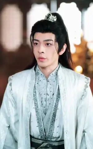 《转修无情道后全宗门又后悔了(81集)乔馨&杜江山(夸克网盘)》短剧封面