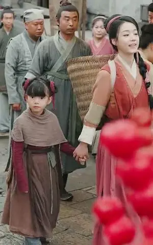《被迫成了五个反派的后娘（84集）（夸克网盘）》短剧封面