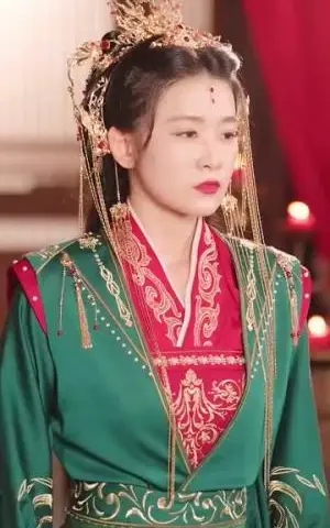 《和离后长公主名动京城（79集）（夸克网盘）》短剧封面