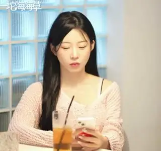 《【中字】韩国网剧-全世界只有我可以说假话（夸克网盘）》短剧封面