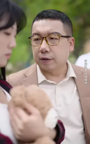 《以家人的名义（35集）》短剧封面