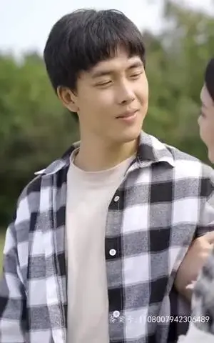 《擦边短剧：廊间的性生活&乡间幸福往事（夸克网盘）》短剧封面