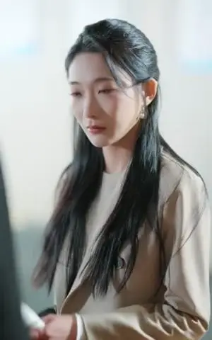 《潮汐界限（80集）张晨笑＆张笑颜（夸克网盘）》短剧封面