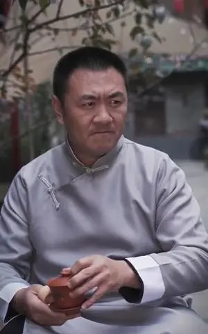 《司机老爹是世界首富（45集）（夸克网盘）》短剧封面