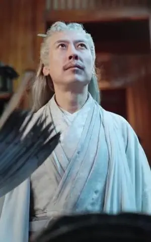 《糟糕，皇后娘娘又又又磨刀了（100集）郭佳乐＆汪巧（夸克网盘）》短剧封面
