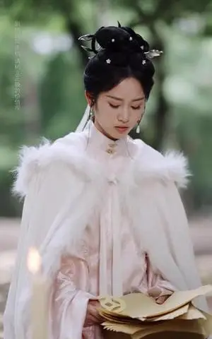《雪落又逢君（78集）陈柯宇＆杨映真（夸克网盘）》短剧封面