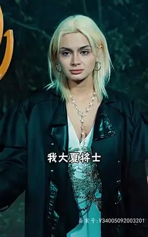 《独霸天下（100集）》短剧封面
