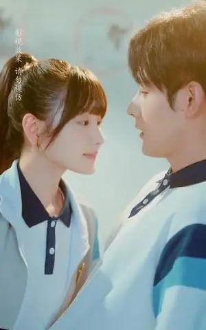 《重返大学校草被我攻略了（70集）孟佳辉＆李咏婧（夸克网盘）》短剧封面