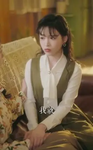 《为活命我成了反派的掌上娇（71集）李兼任＆王云云（夸克网盘）》短剧封面