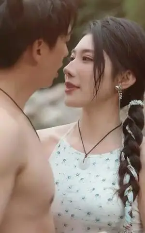 《野村小神医（80集）贡兴＆龙宇婧&马小艳（阿紫）&袁天慧&白一沫&谢卓》短剧封面