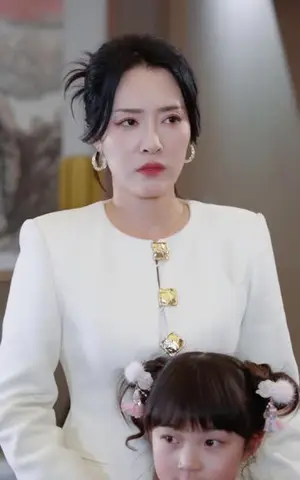 《别欺负小福宝，她能洞悉万物（80集）御奕宁&刘羽锋&李乐以（夸克网盘）》短剧封面