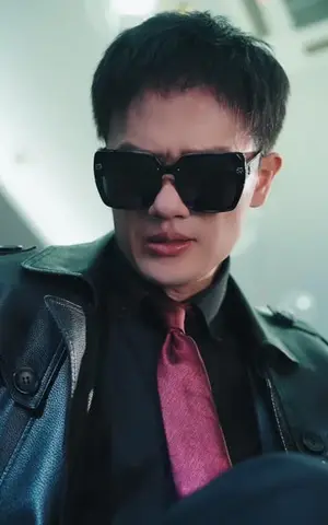 《九陇城寨之杀破狼(70集)周斌&王熳熳&朱艺莉(夸克网盘)》短剧封面
