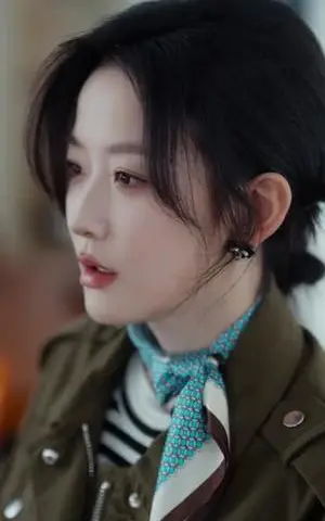 《爱我万岁（100集）韩雨彤＆李豪＆时康＆赵廷义＆孟娜（夸克网盘）》短剧封面