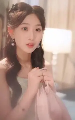 《破产千金上门女婿宠上天（103集）彭千玲&王千硕（夸克网盘）》短剧封面