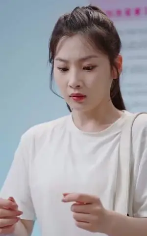 《风流一夜：高冷女总裁带娃求嫁（79集）（夸克网盘）》短剧封面