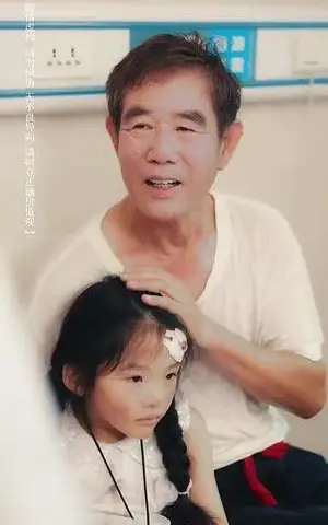 《天才少年蒙难记&四个妈妈护我天才路（39集）（夸克网盘）》短剧封面