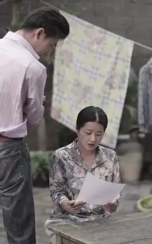 《暖阳照进旧时光（64集）杨洛仟＆刘子琦》短剧封面