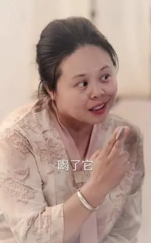 《修改昵称后我被当成文件传输助手（81集）刘欣悦》短剧封面