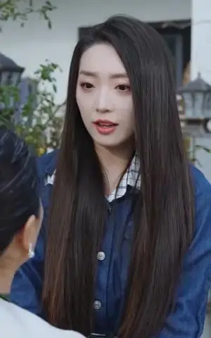 《认输吧夫人遍地皆马甲（100集）余沛杉＆赵早儿（夸克网盘）》短剧封面