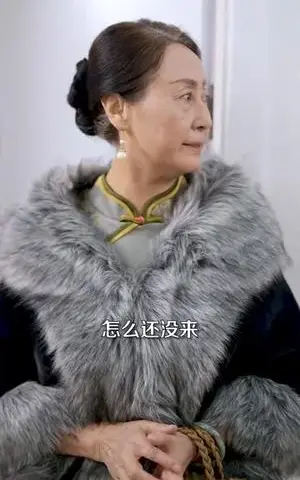 《失明后被年上总裁宠上天（90集）赵冠宇＆林籽蓉（夸克网盘）》短剧封面