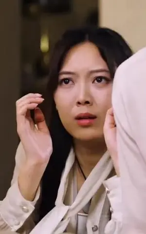 《错位（92集）（夸克网盘）》短剧封面