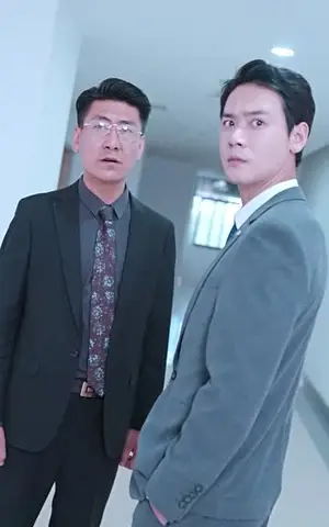 《你是劫难也是救赎（100集）》短剧封面