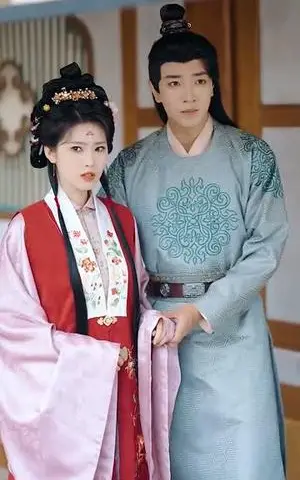 《手镯空间:医妃天降引太子破戒&手镯空间医妃天降引太子破戒(90集)陈瑞丰&崔晓曼(1)(夸克网盘)》短剧封面
