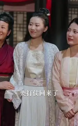 《月满中秋团圆时（63集）（夸克网盘）》短剧封面