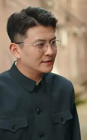 《大佬夫妇（80集）张珊珊（夸克网盘）》短剧封面